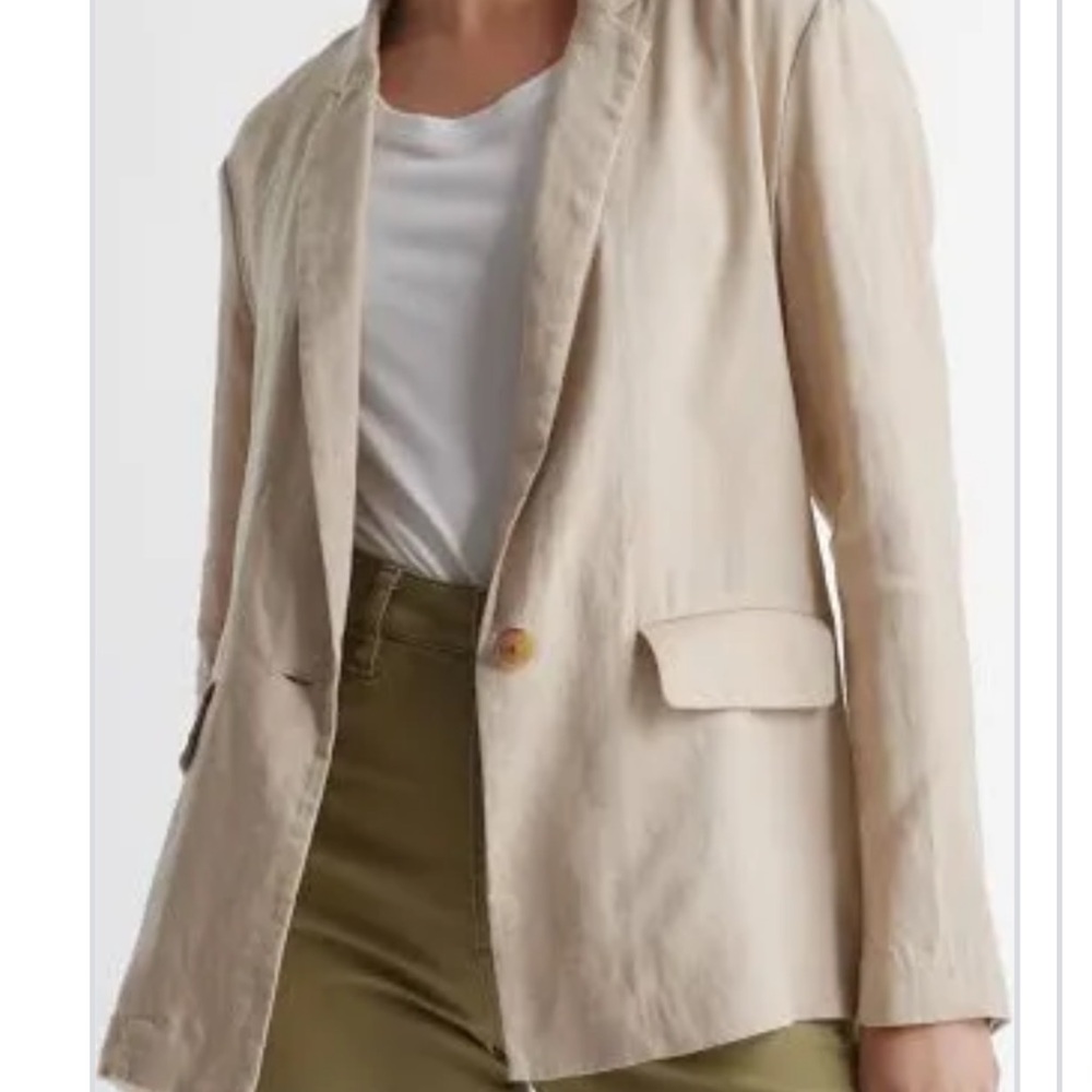 Evereve tan linen blazer